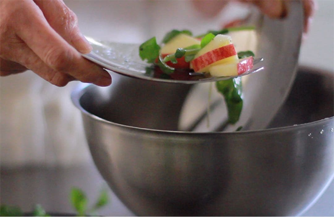 有元葉子さん　サラダハンド　ステンレス　料理研究家ありもと先生　キッチンツール