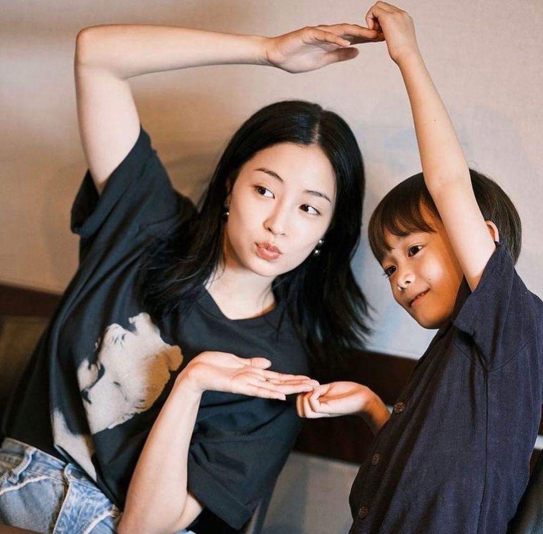 a*e様 広瀬すず着用 完売品 ARIES Aged Statue SS Tee