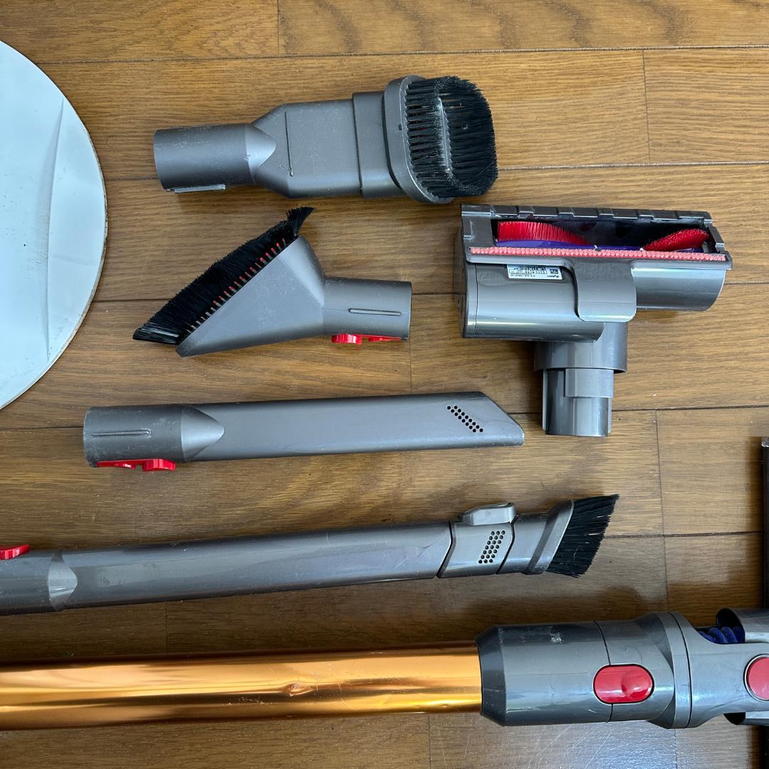 動作確認済　dyson　SV12　V10　フロアドック完備　ダイソン　コードレス