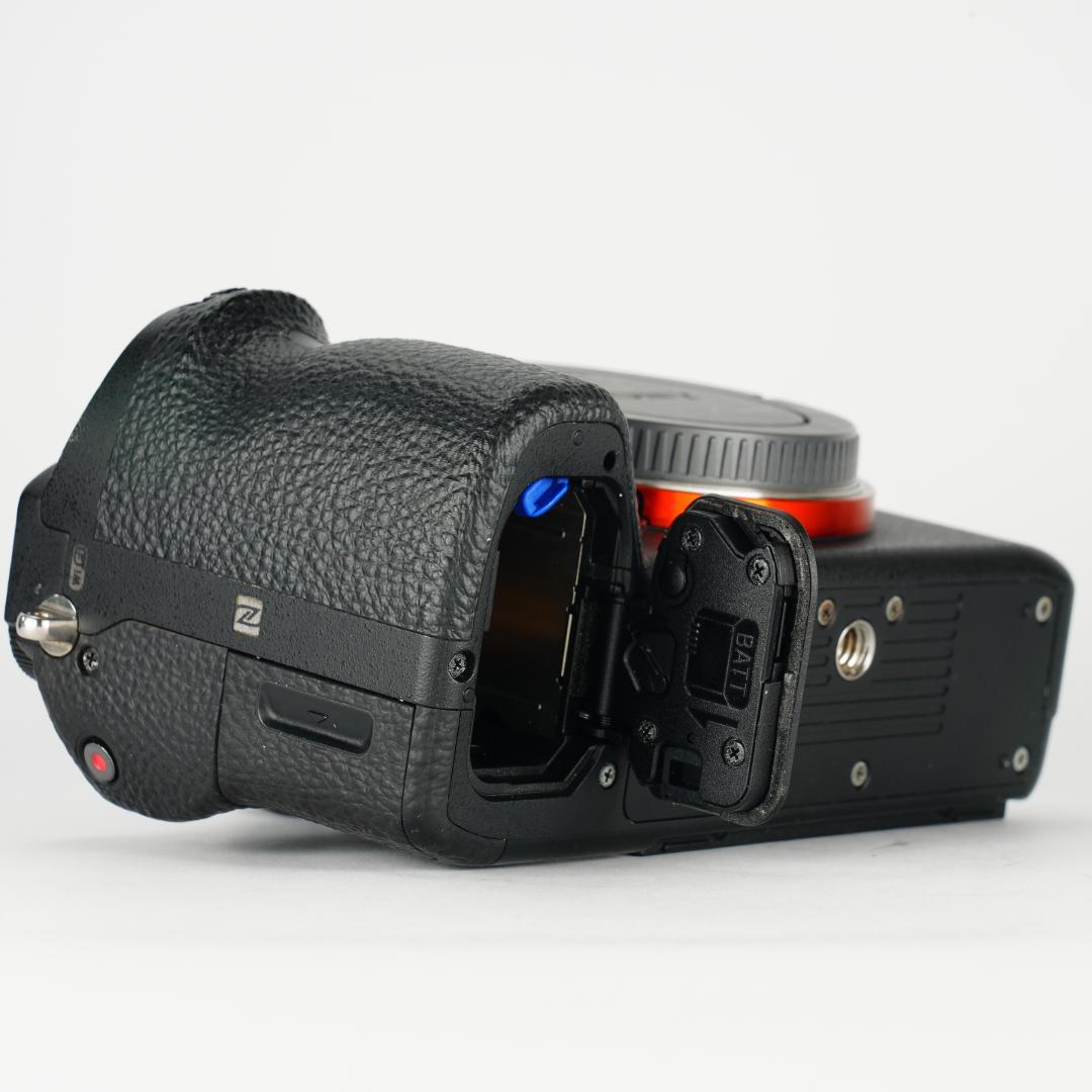 美品！SONY α7II完全セット 8798回 フルサイズデビューに最適