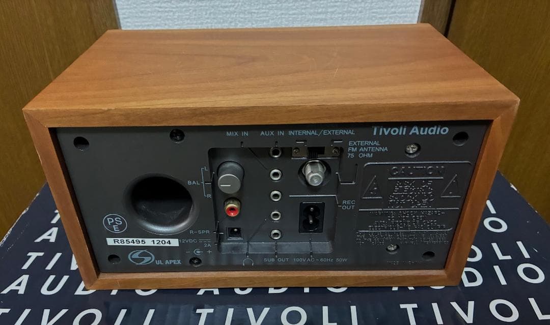 【美品・完動品】Tivoli Audio　MODEL TWO　ラジオ　元箱付