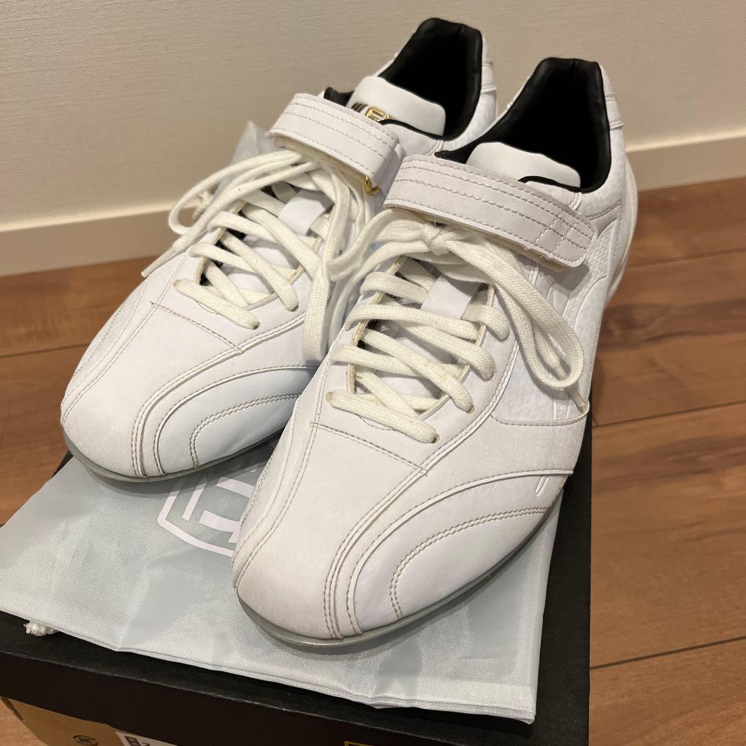 メープル　値引き　ZETT 白　スパイク　28センチ