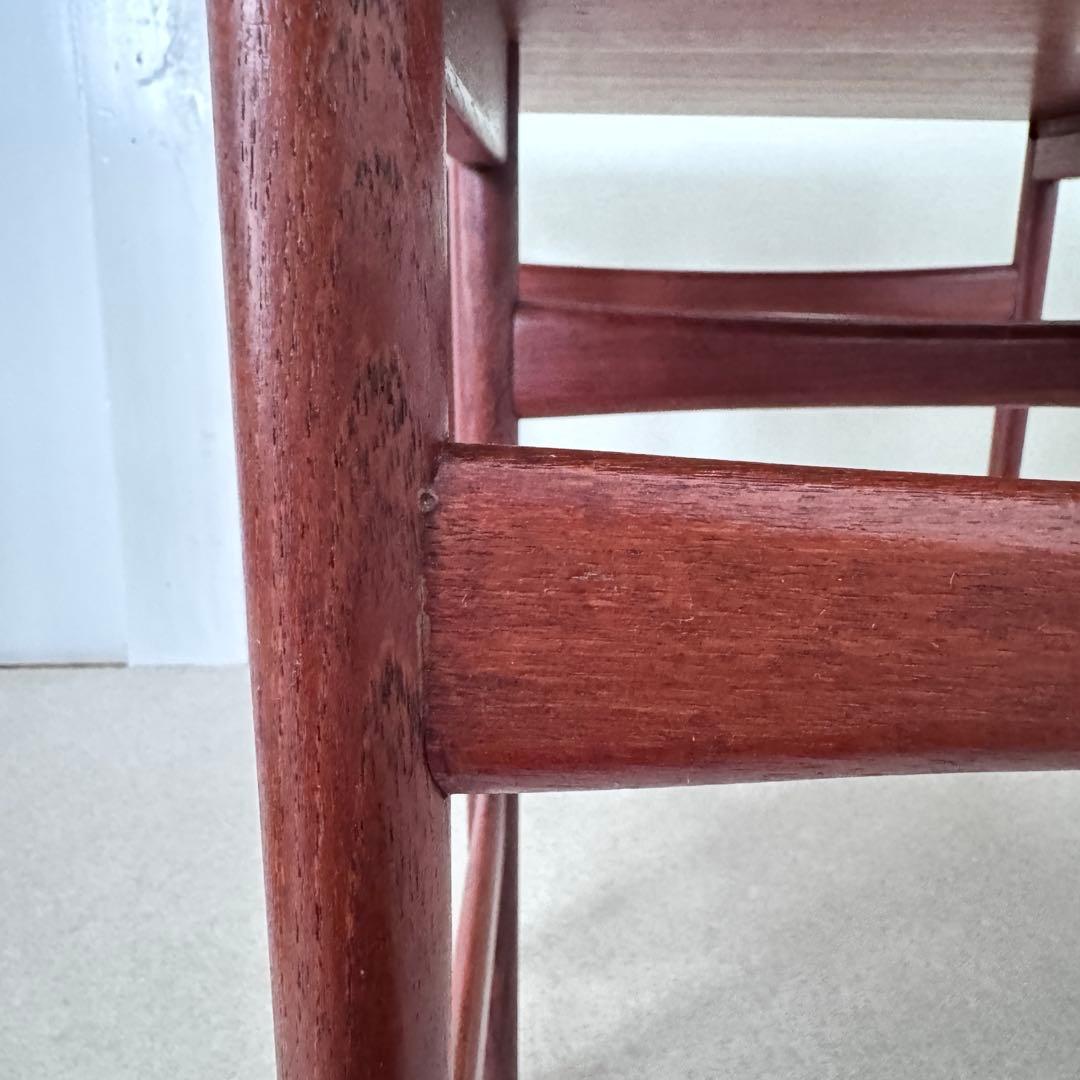 Hans J.Wegner(ハンス・J・ウェグナー)　チーク無垢 ネストテーブル