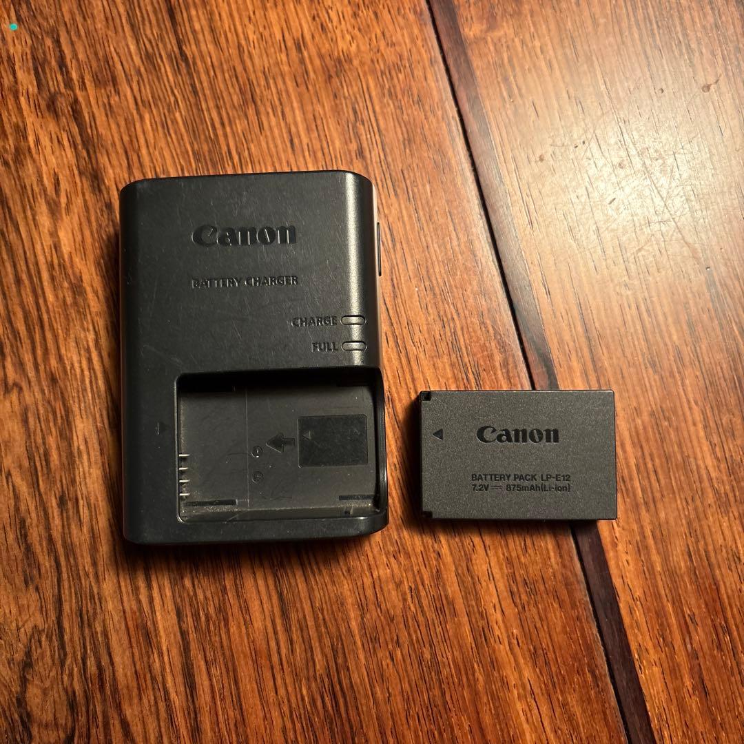 Canon EOS M ダブルレンズキット