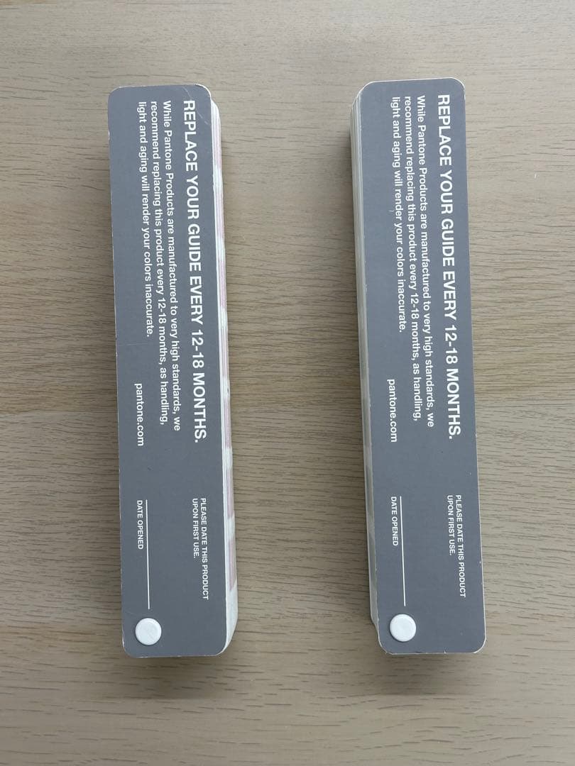 パントン(PANTONE) 色見本 パントン・メタリック・シマーズ・カラーガイド