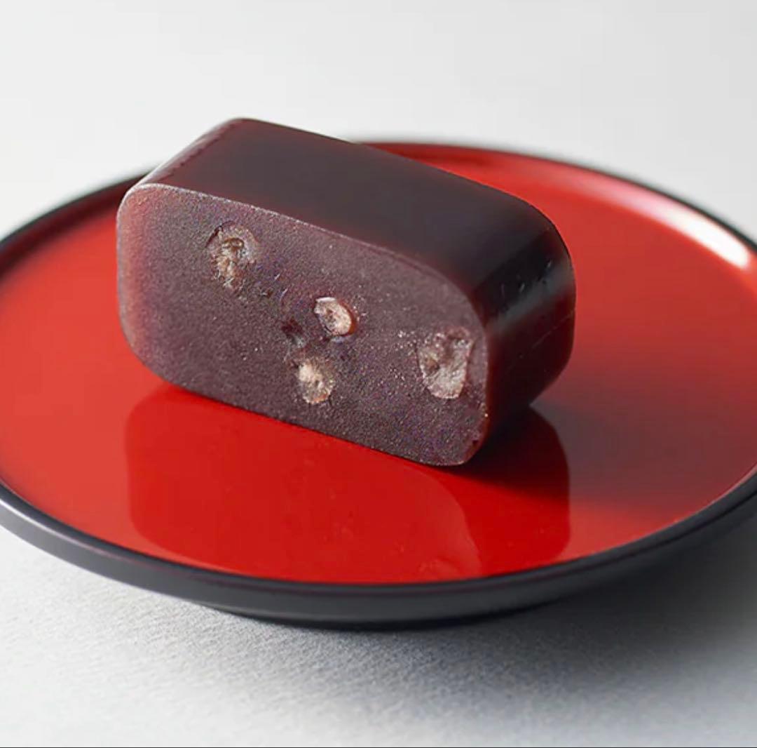 塩瀬総本家　特製羊羹詰合せ　桐箱入　580g×3本