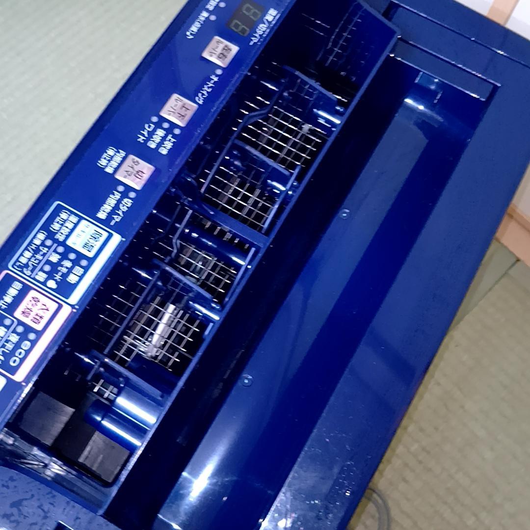 CORONA 衣類乾燥除湿機 CD-H1819 コロナ　除湿器