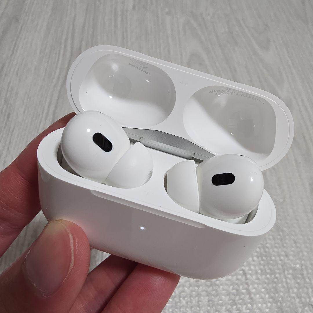 Apple AirPods Pro 2 USB-C 箱&付属品&おまけケース付き