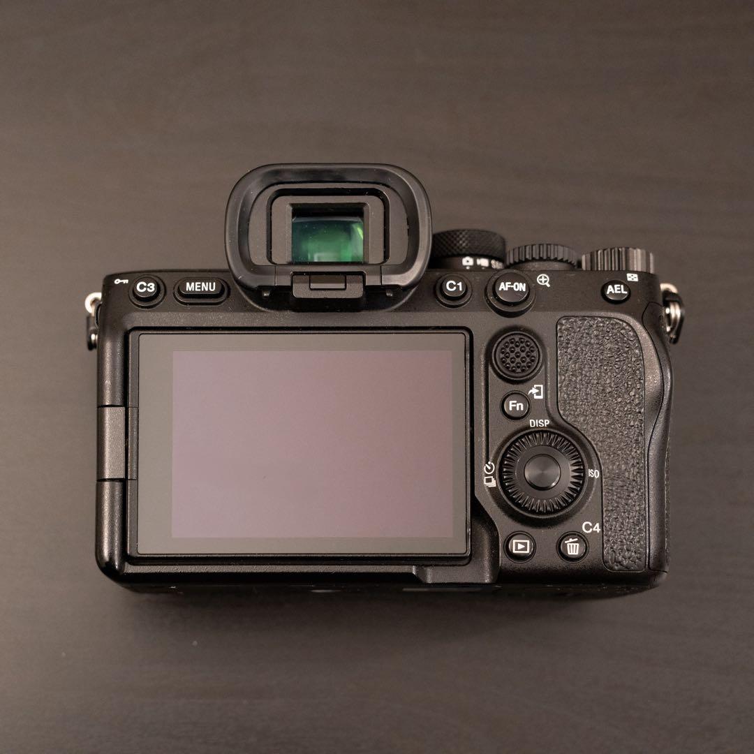 【美品】SONY α7 IV ILCE-7M4 ボディ ミラーレスカメラ