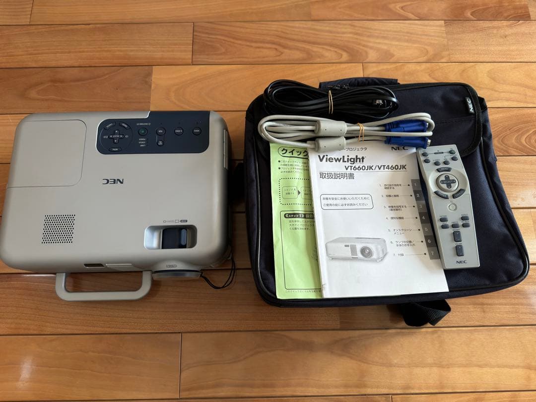 【極美品】NEC ViewLight VT660JK 投映型プロジェクター