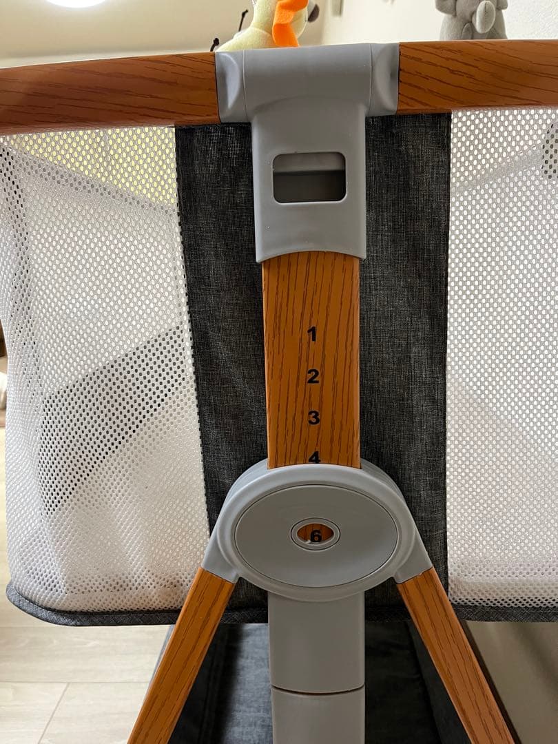 【超美品】折りたたみベビーベッド　オルゴール　蚊帳付き　ドーナツ枕付き