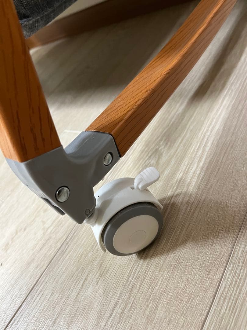 【超美品】折りたたみベビーベッド　オルゴール　蚊帳付き　ドーナツ枕付き