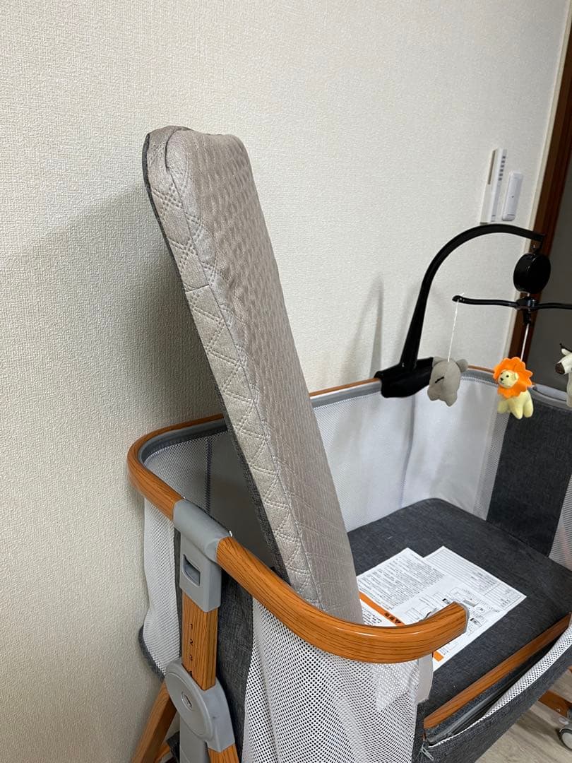 【超美品】折りたたみベビーベッド　オルゴール　蚊帳付き　ドーナツ枕付き