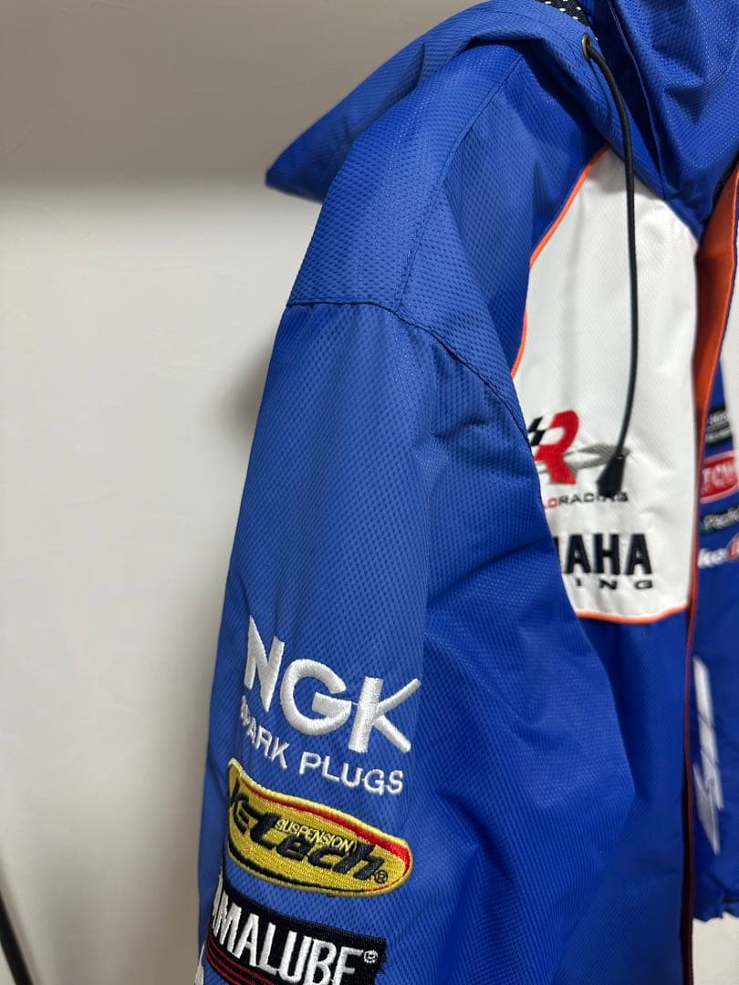 YAMAHA RACING ジャケット フード付き