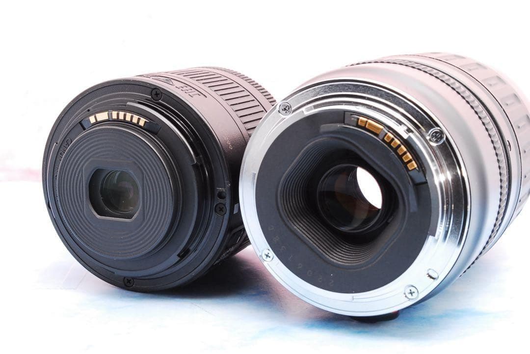 キャノン kiss X9☆一眼レフカメラ☆高性能標準＆超望遠☆スマホ転送OK