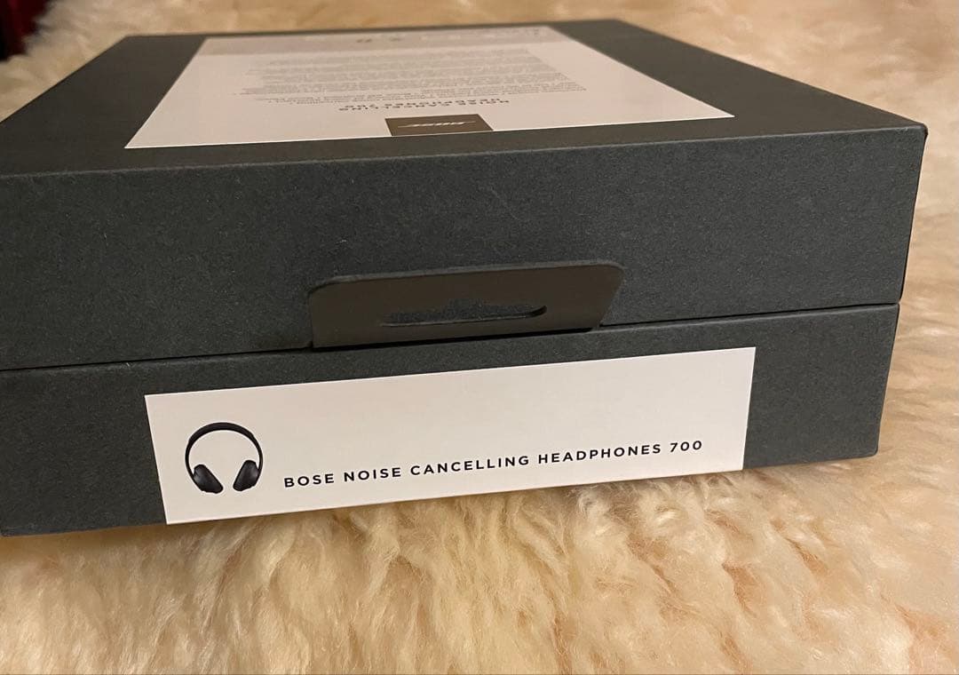 [新品]Bose Noise Cancelling Headphones 700