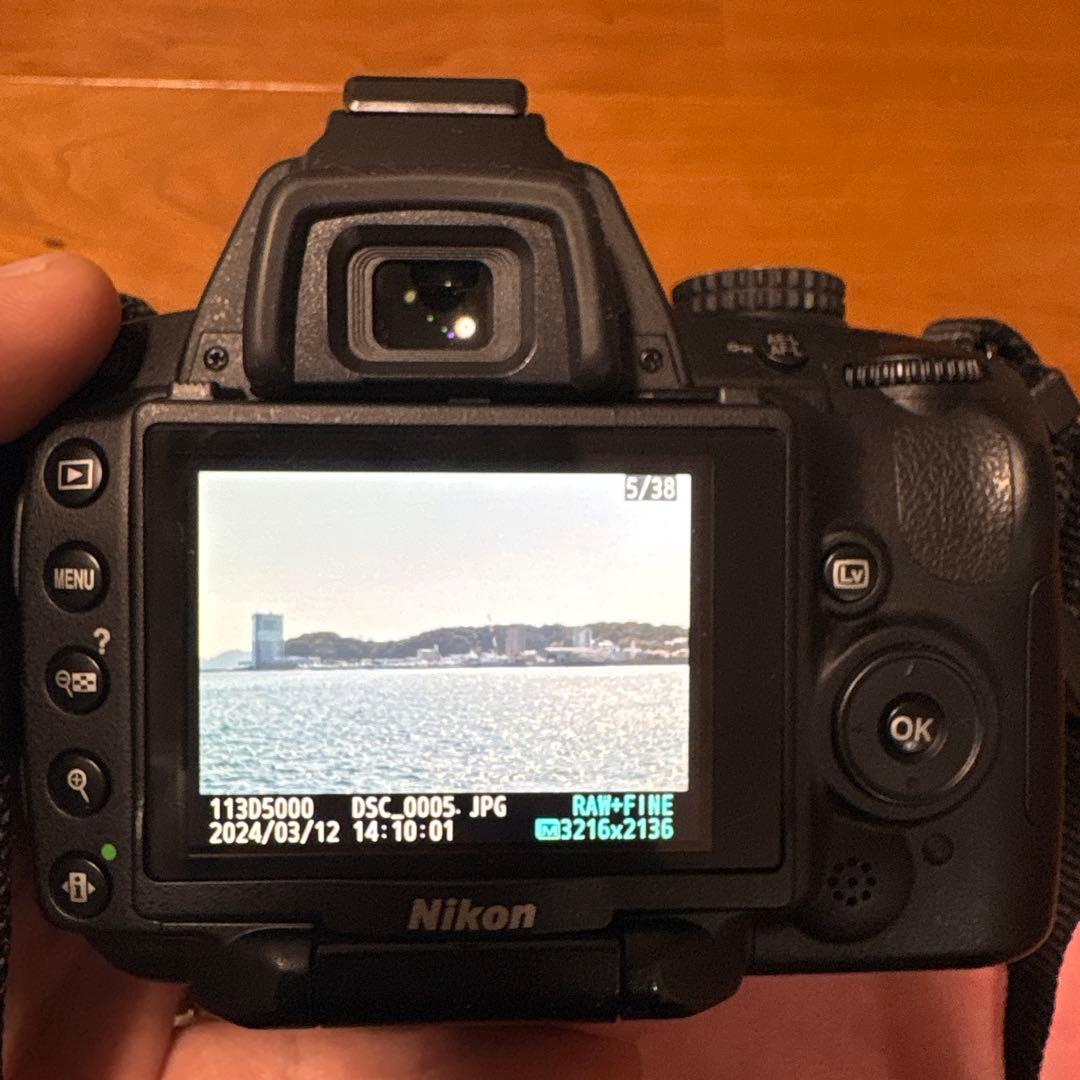 一眼レフカメラ