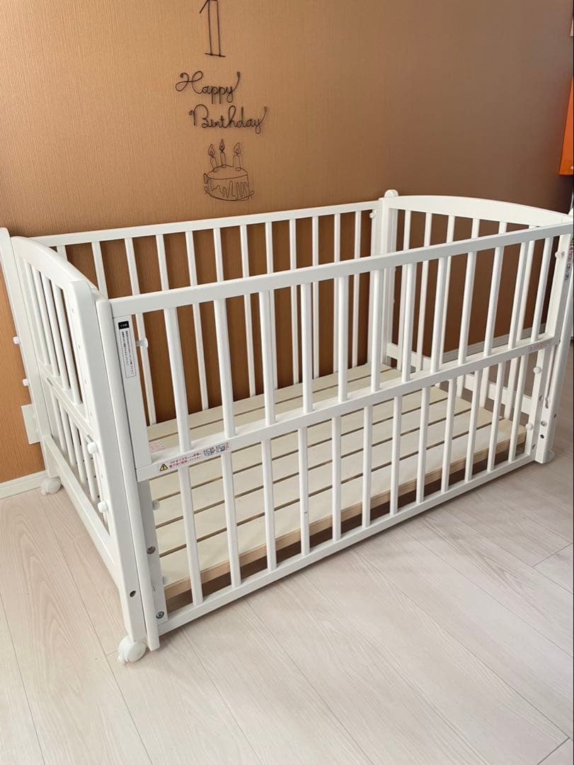 2025年2月購入　nommoc Wオープン ハイタイプ ベビーベッド　ホワイト