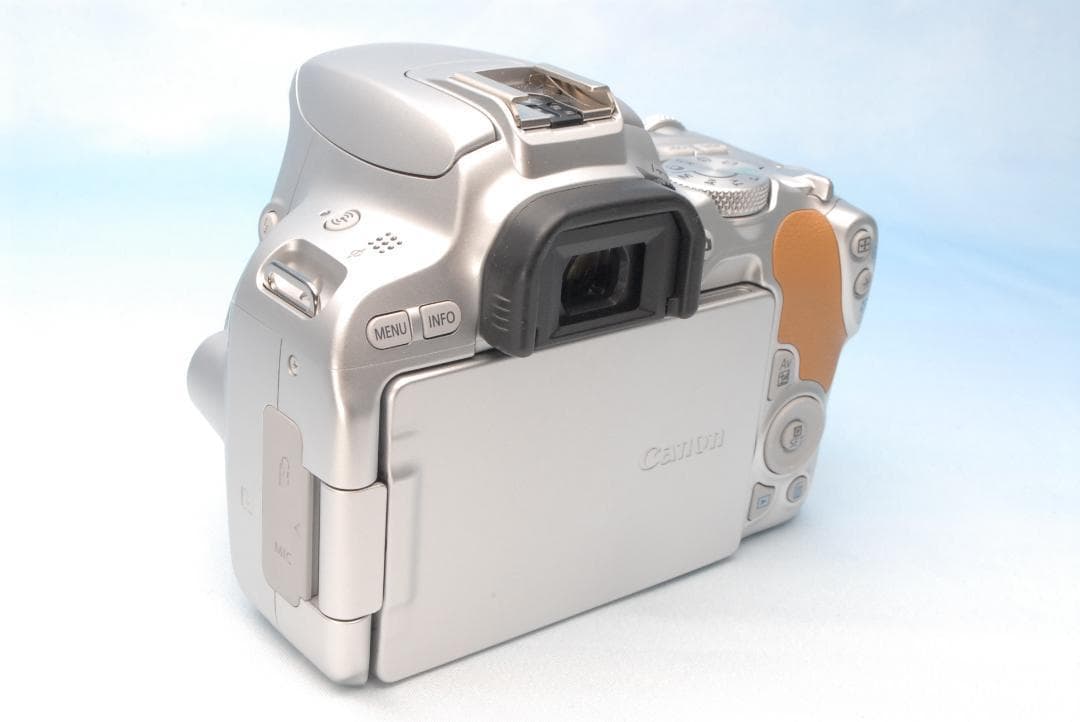 ✨おしゃれカラー✨キヤノン EOS Kiss X9 バッテリー劣化無し かわいい