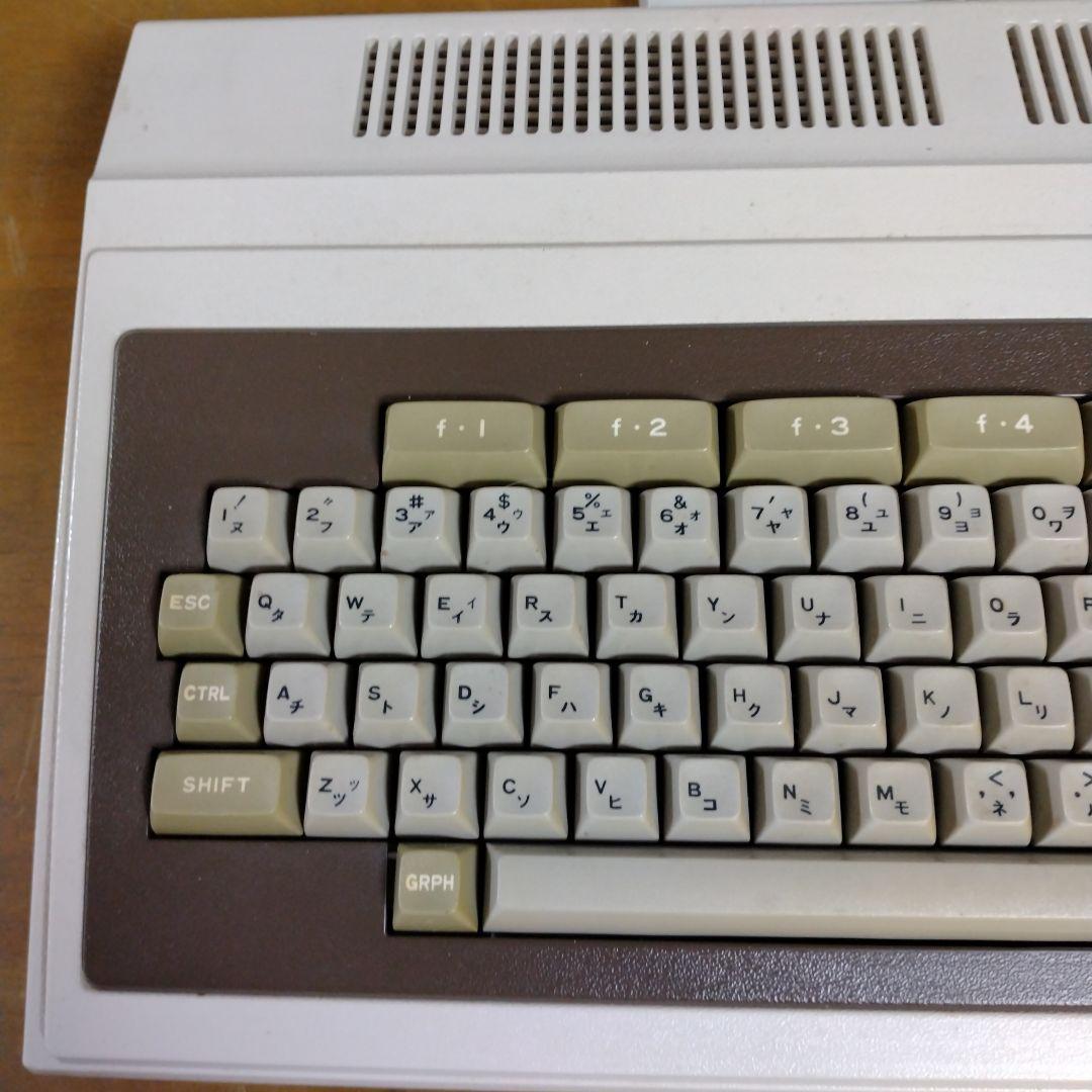 ■NEC PC-8001 レトロパソコン