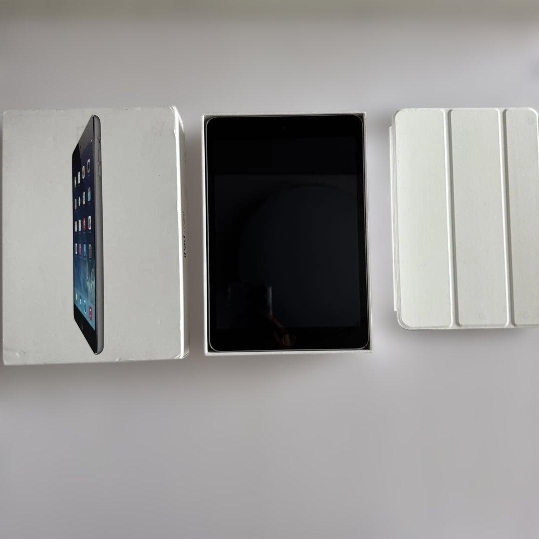 iPad mini 3 128GB スペースグレイ MGP32J/A Wi-Fi