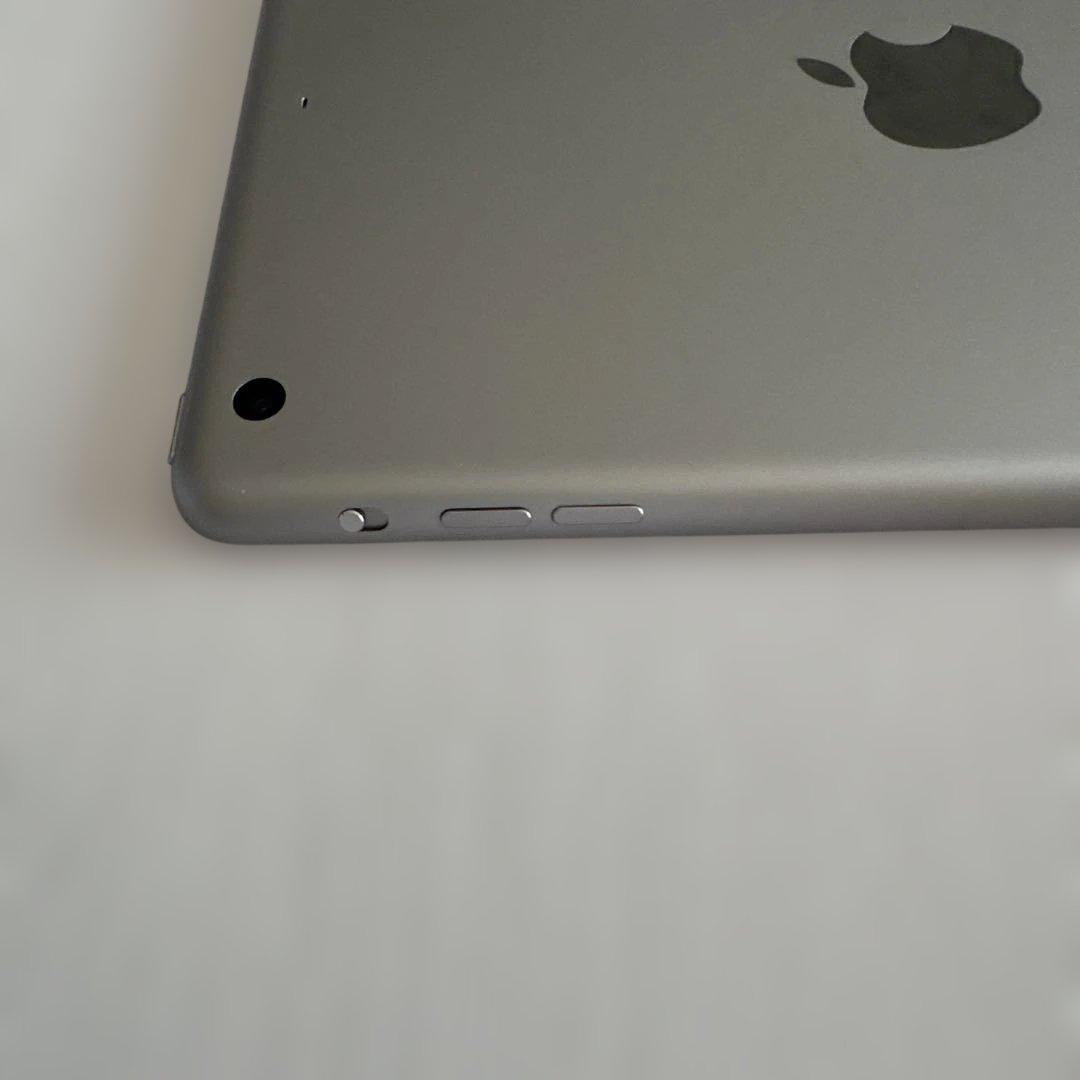 iPad mini 3 128GB スペースグレイ MGP32J/A Wi-Fi