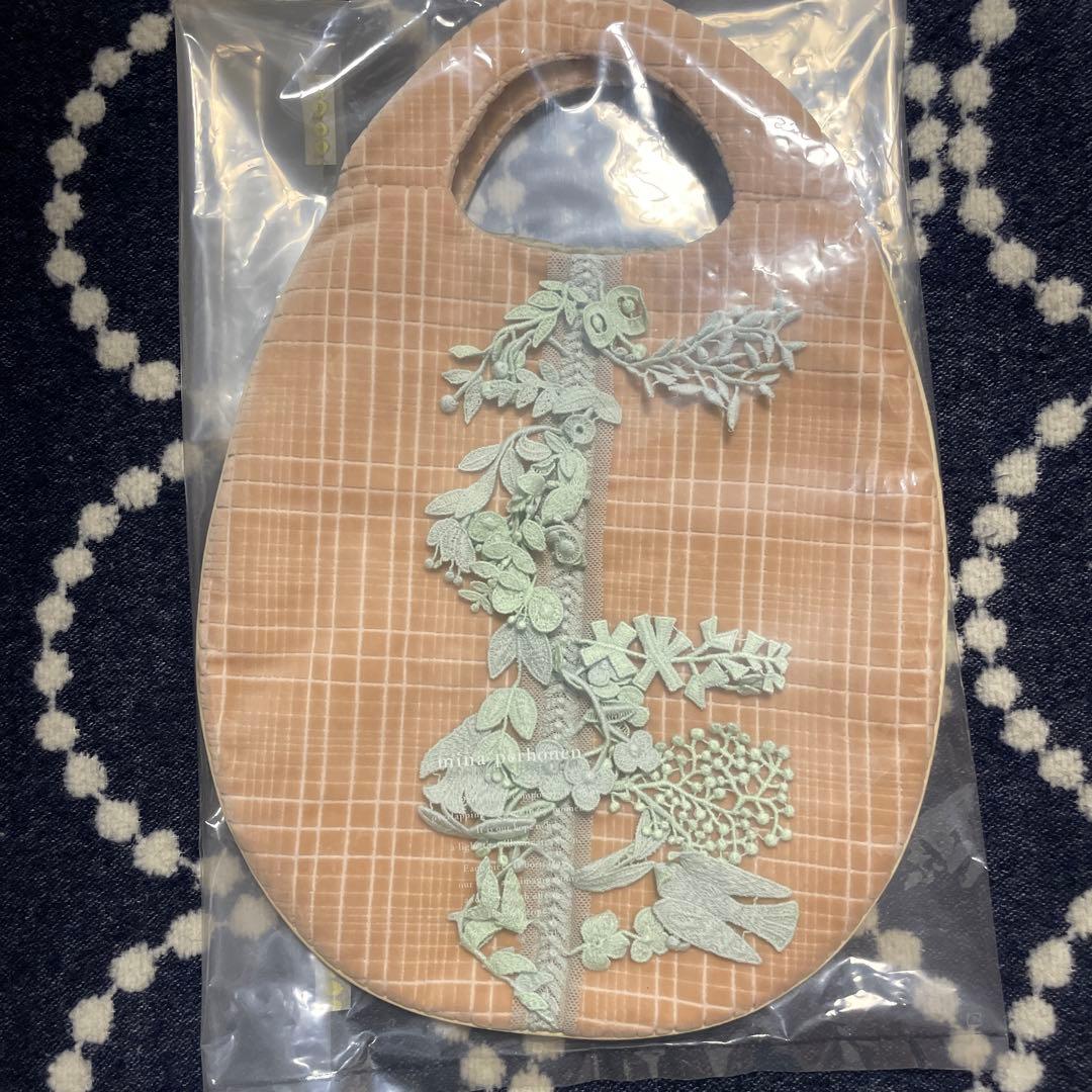 ミナペルホネン　エッグバッグ　forest parade