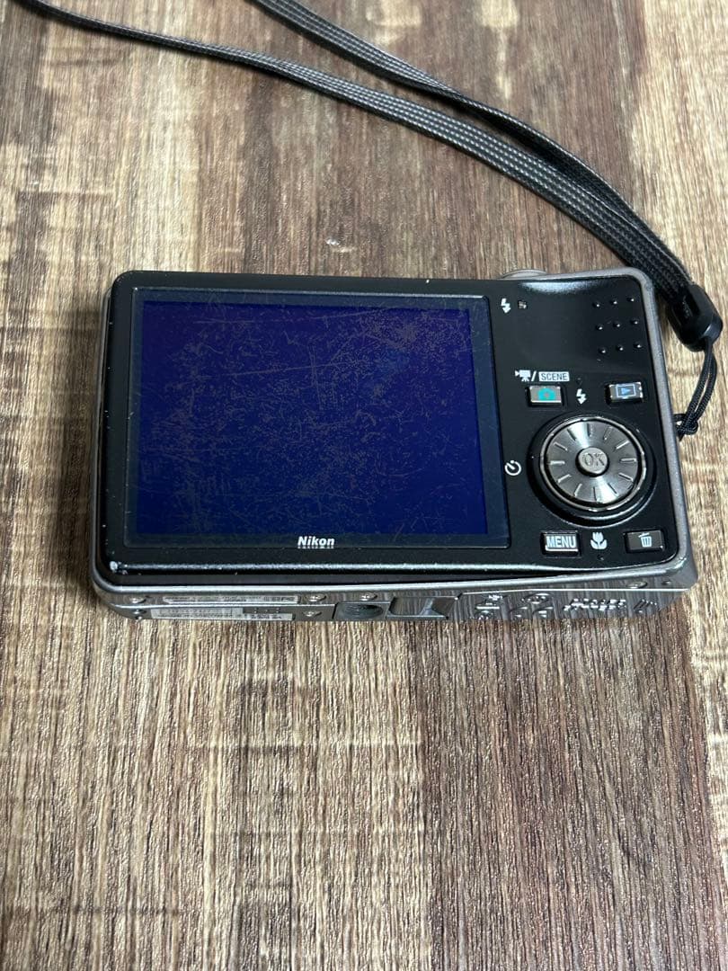 Nikon ニコン COOLPIX S630 デジタルカメラ