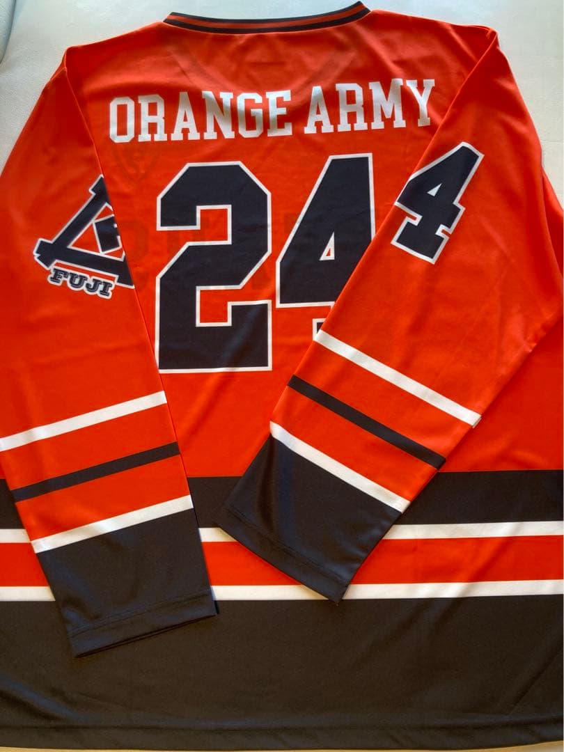 クボタスピアーズ　バーナード・フォーリー、マルコム・マークス　直筆サイン　シャツ