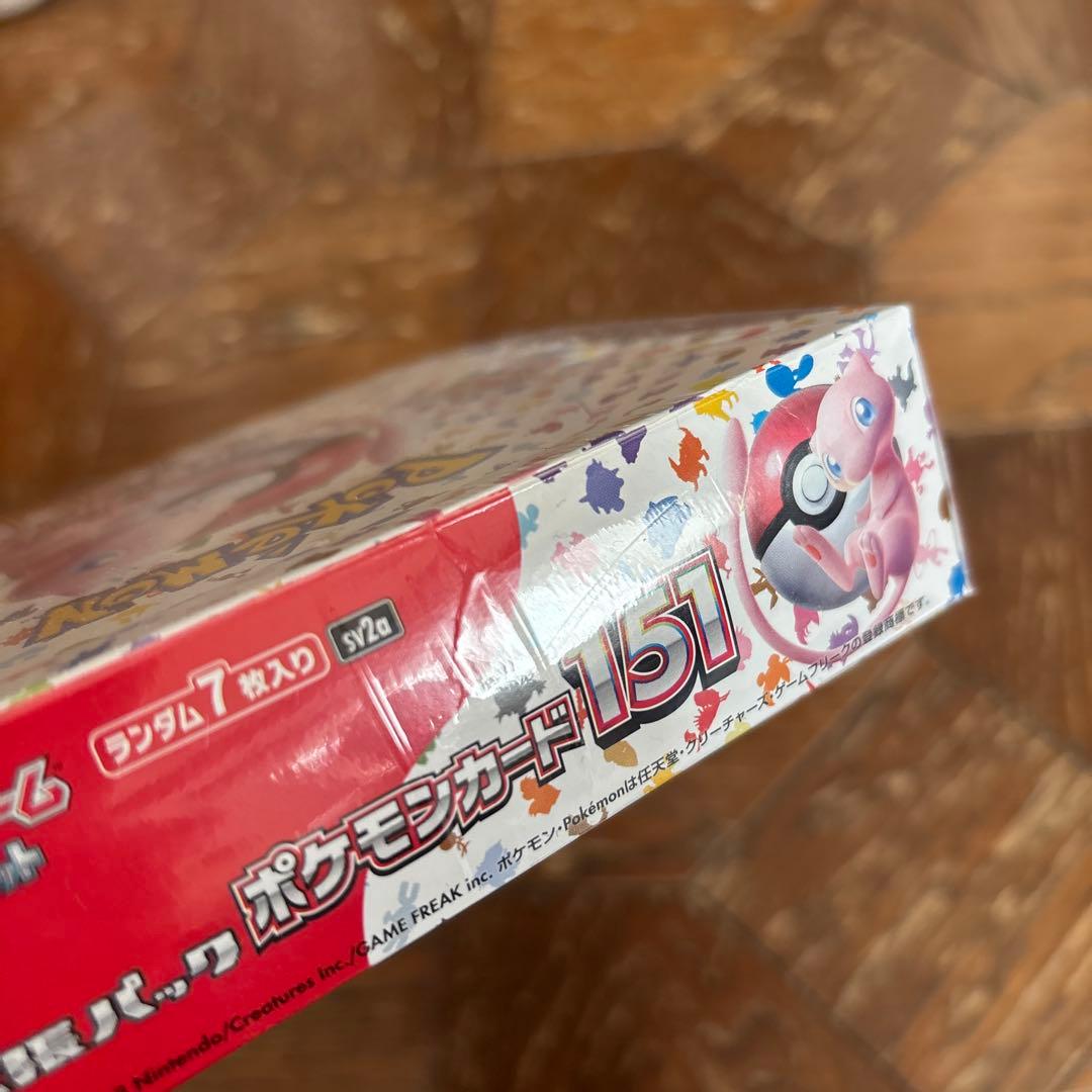 新品未開封シュリンク付き　ポケセンオンライン産　151 ポケモンカード