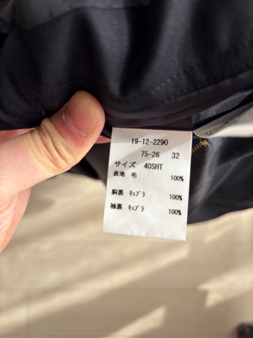 紺のブレザー（金ボタン）