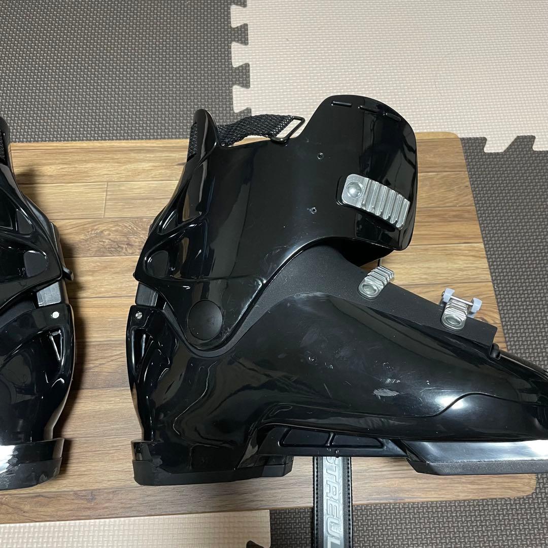 シュトロイレスキーブーツ 25 GARNET F70