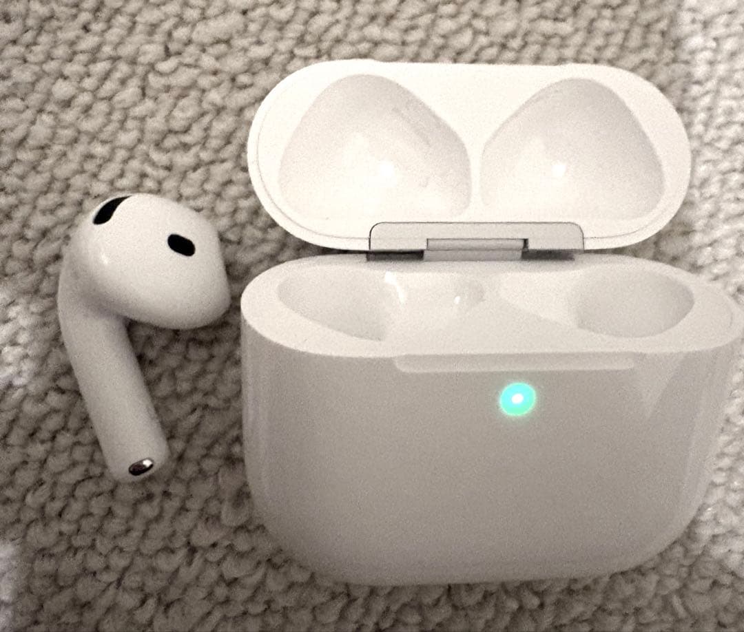 airpods4 anc ケース 左耳