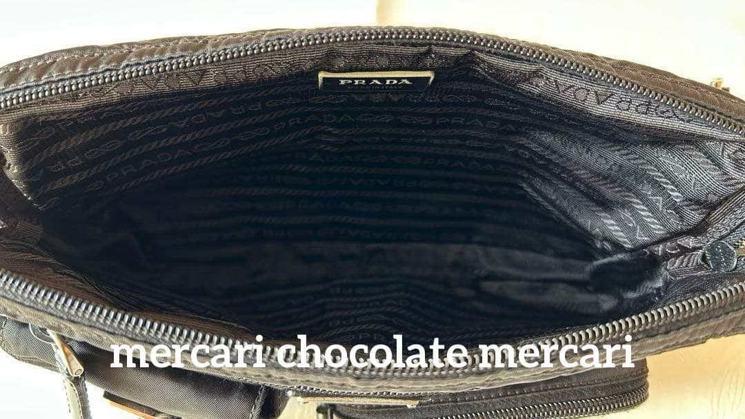 PRADA ウエストポーチ　ボディバッグ　黒　ユニセックス　メンズ　レディース