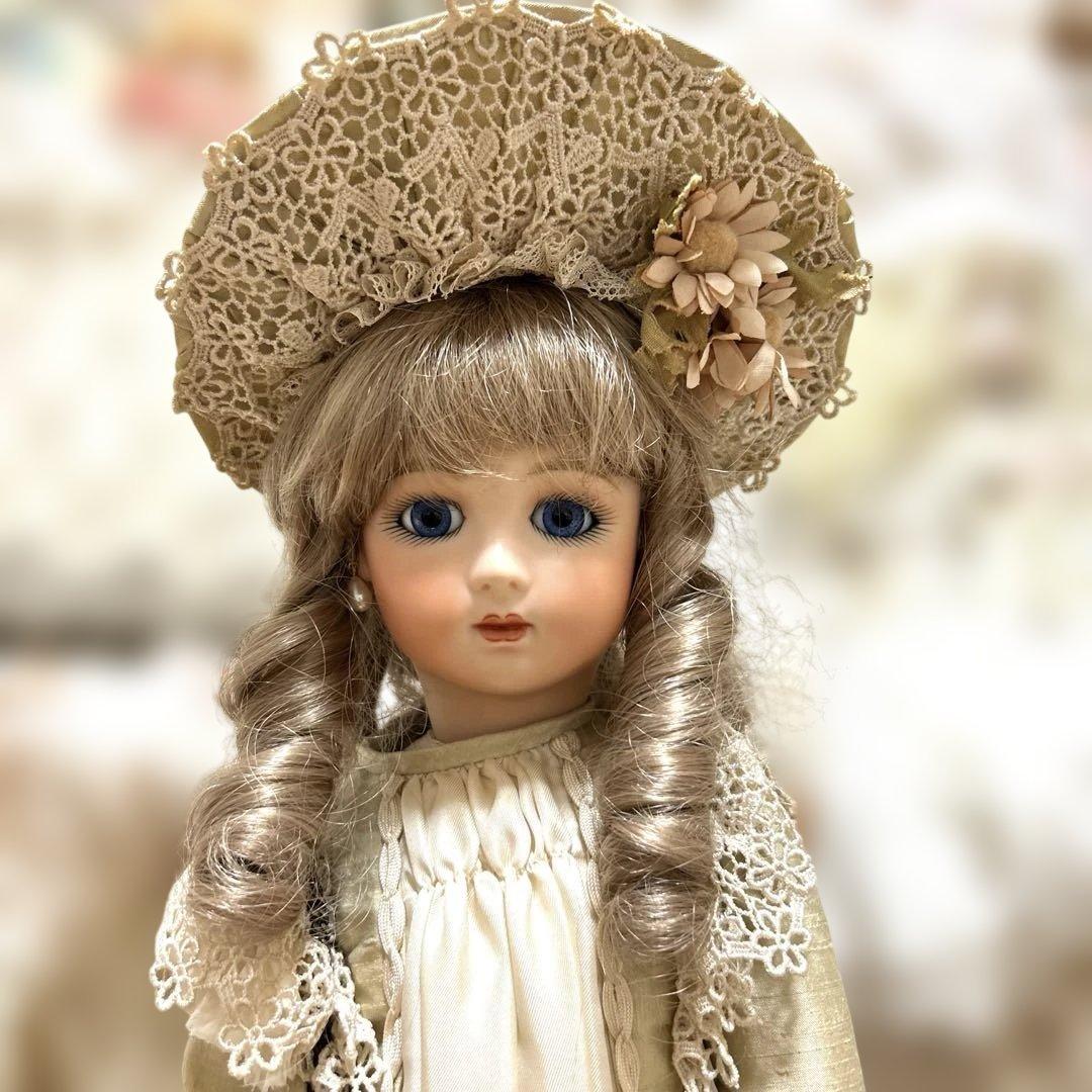 アンティーク　ヴィンテージ　ビスクドール