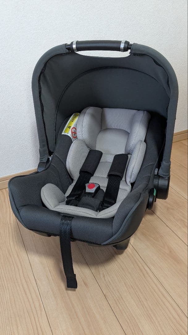 【美品】アップリカ チャイルドシート ベビーシート エアキャリー AB
