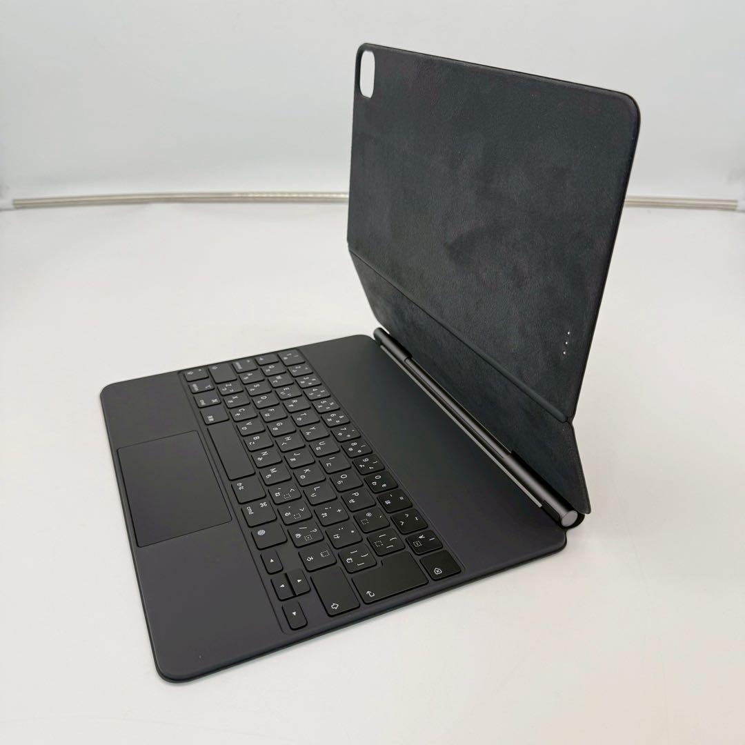 美品　Apple Magic Keyboard A2480　MJQK3J/A