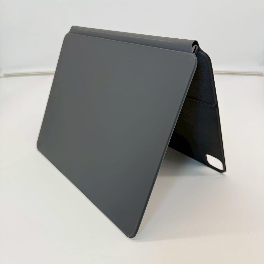 美品　Apple Magic Keyboard A2480　MJQK3J/A