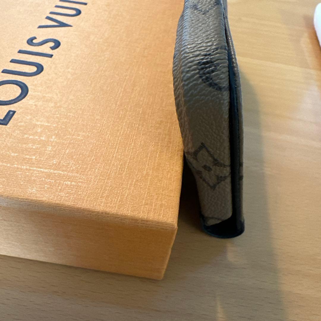 LOUIS VUITTON ルイヴィトン　手帳型iPhone14 PRO ケース