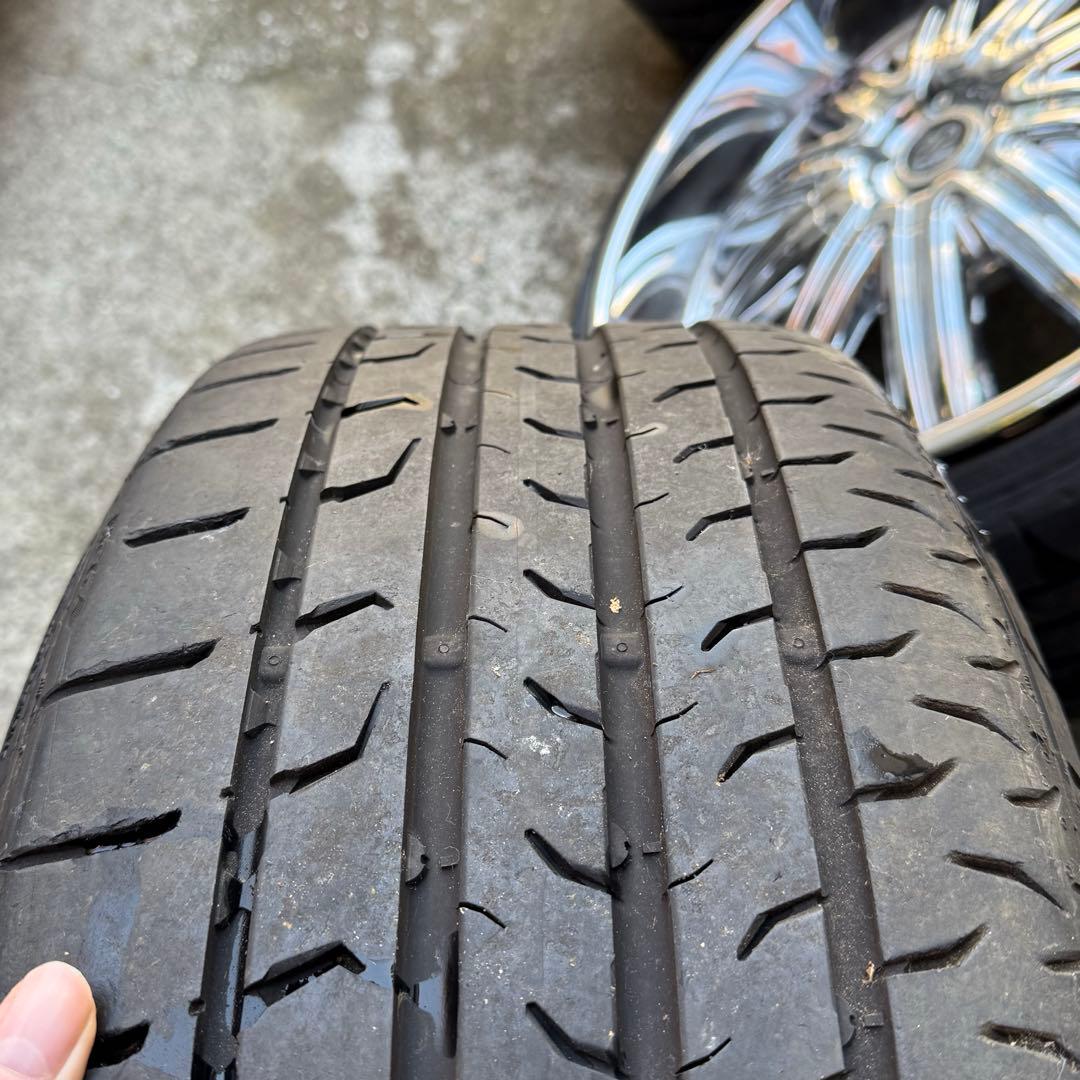 TIS10 22インチ バリ山