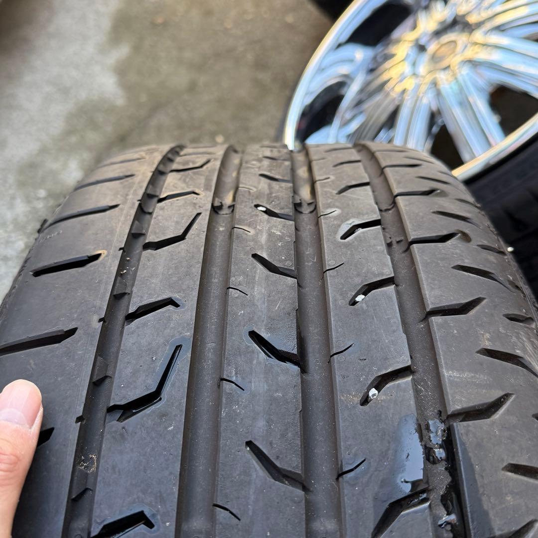 TIS10 22インチ バリ山