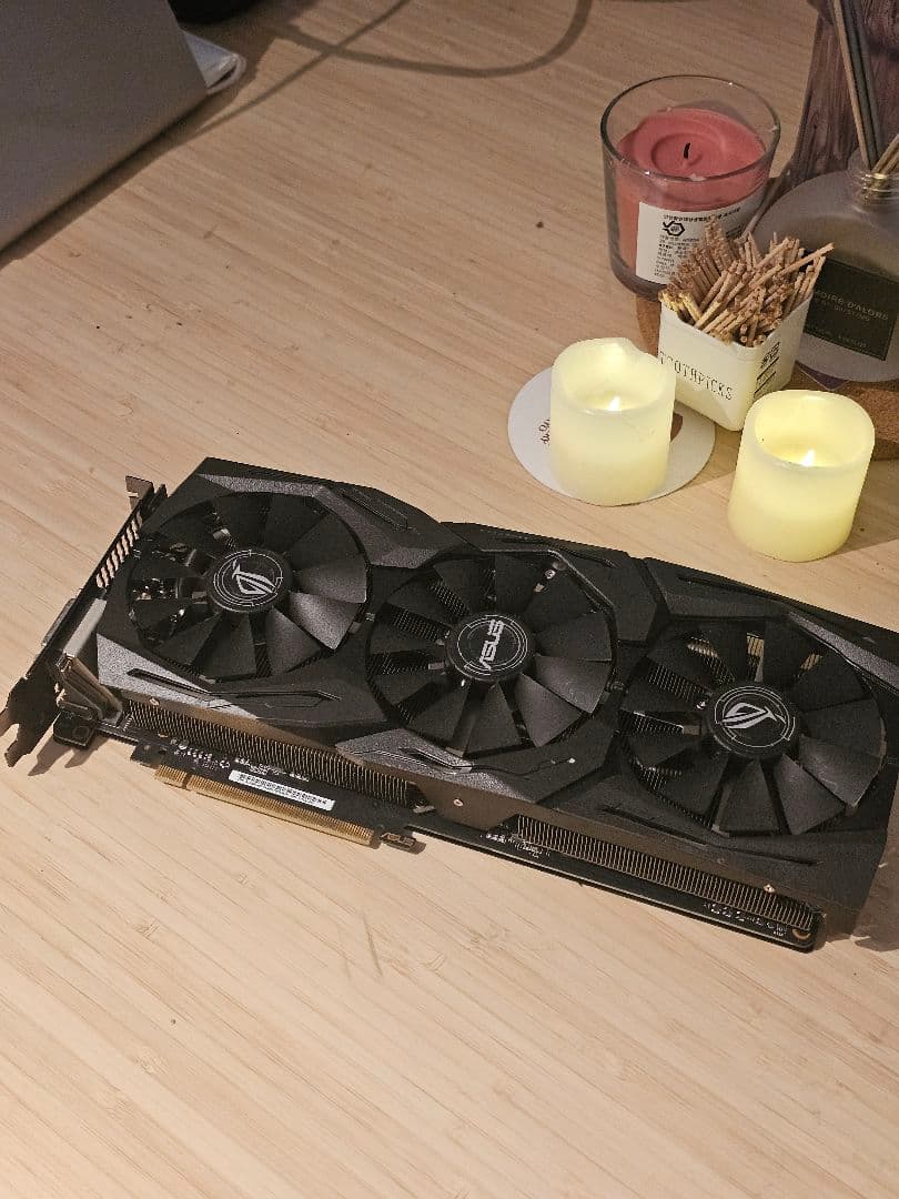 グラフィックボード・グラボ・ビデオカード ASUS STRIX GTX 1080