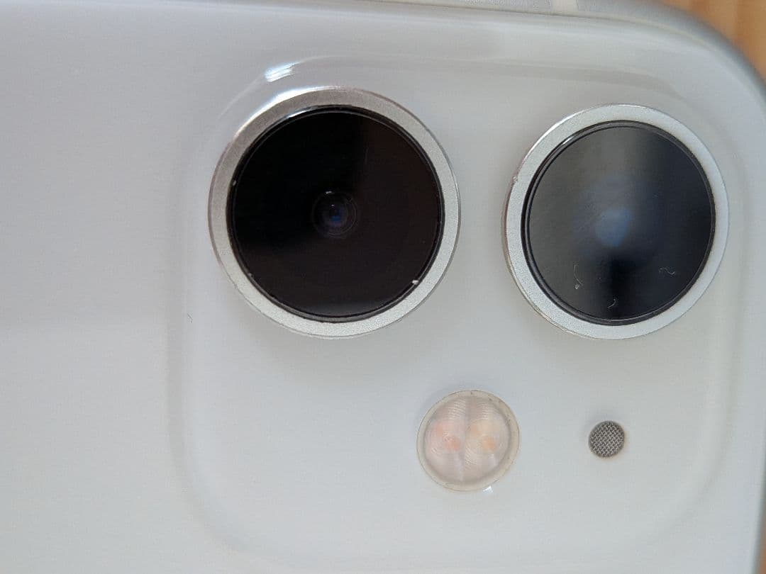 【動作良好】iPhone 11 ホワイト 64GB 本体のみ