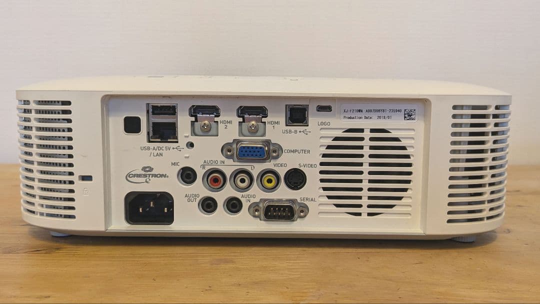 CASIO カシオ XJ-F210WN プロジェクター WXGAリアルモデル