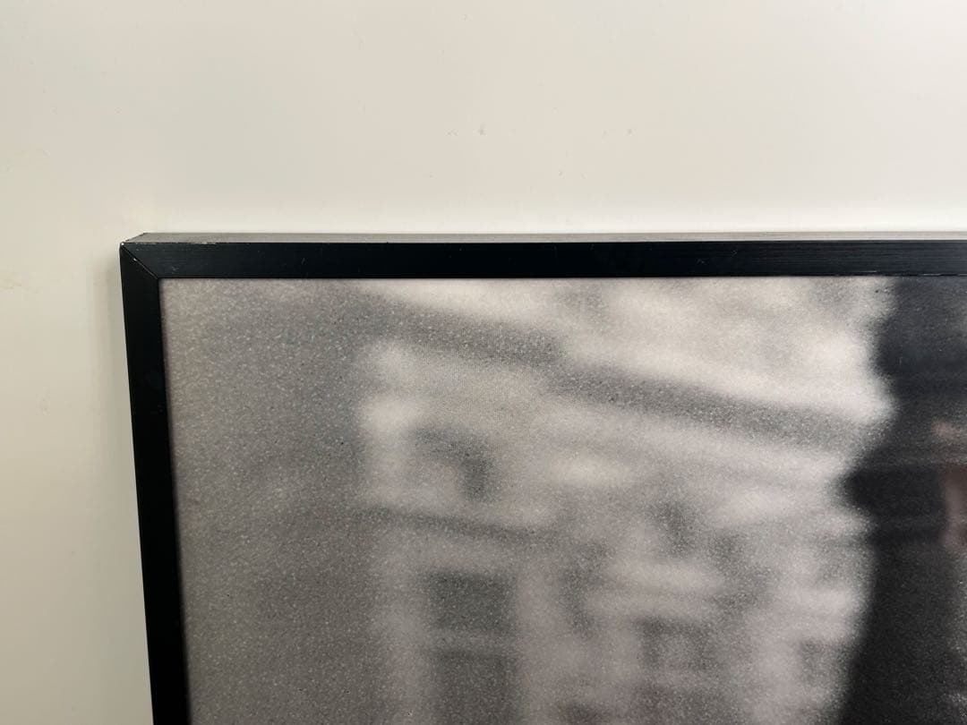 ROBERT DOISNEAU ロベールドアノー パリ市庁舎前のキス ポスター