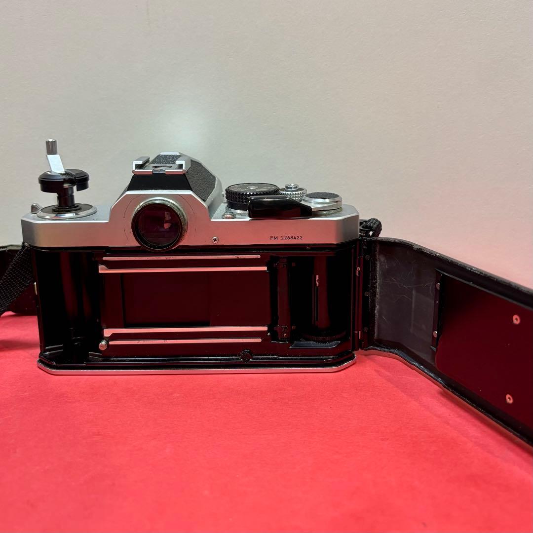 m*m様 Nikon FMフィルムカメラ/レンズ4個/テレプラス/フラッシュ他