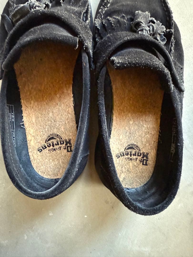 Dr.Martin 黒いフリンジ付きスエードモカシン