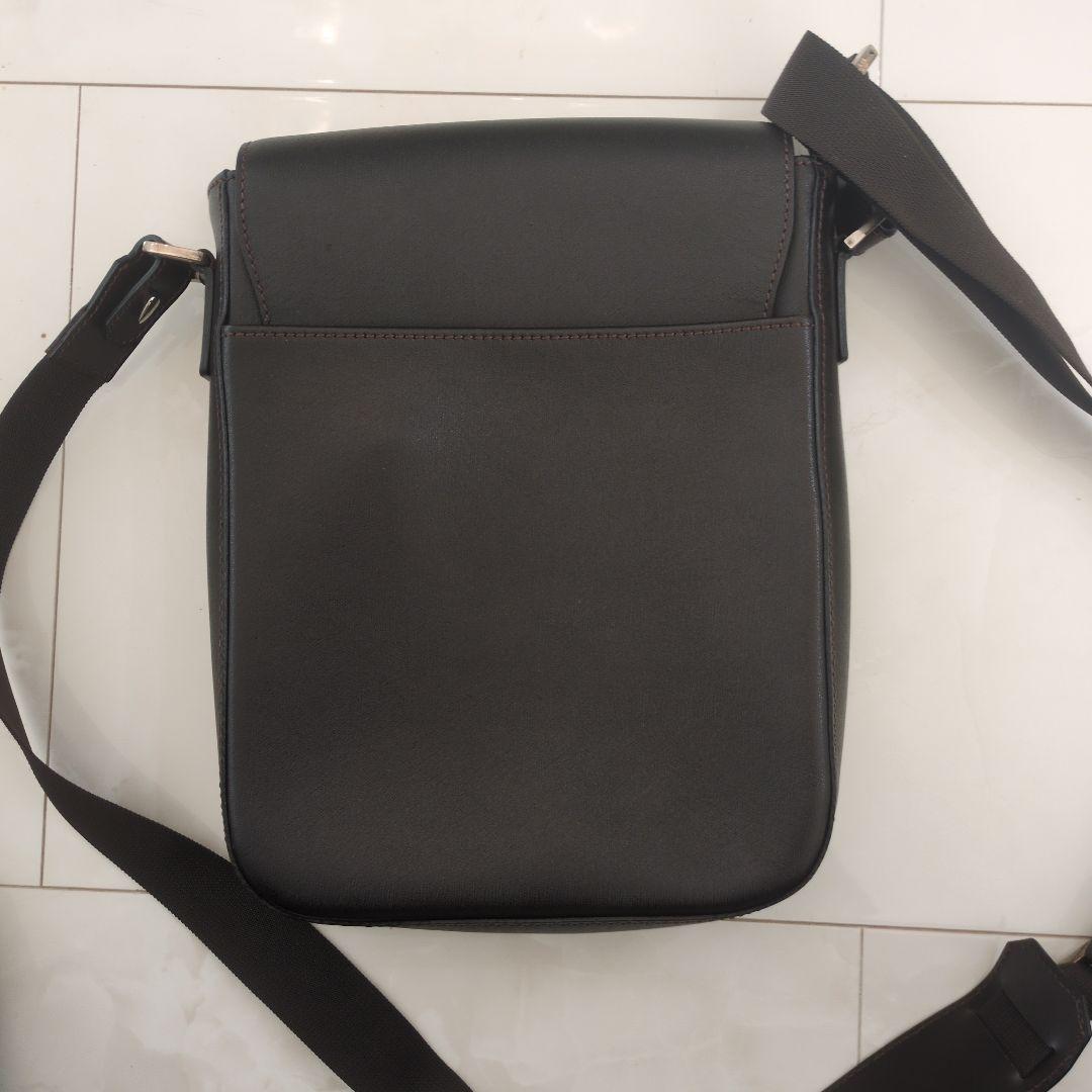 ダンヒル Cowhide（カウハイド） レザー ショルダーバッグ ブラック