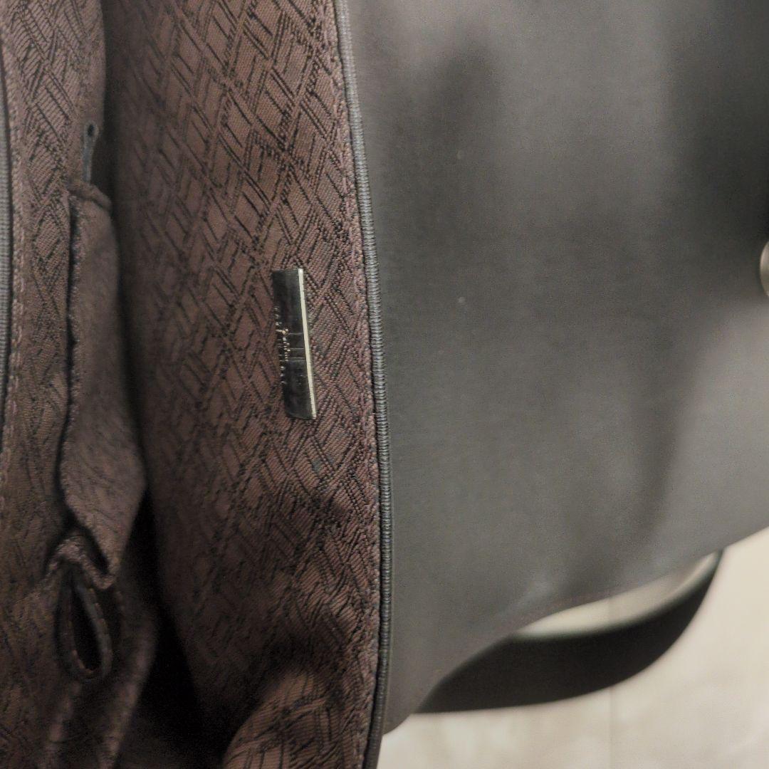 ダンヒル Cowhide（カウハイド） レザー ショルダーバッグ ブラック