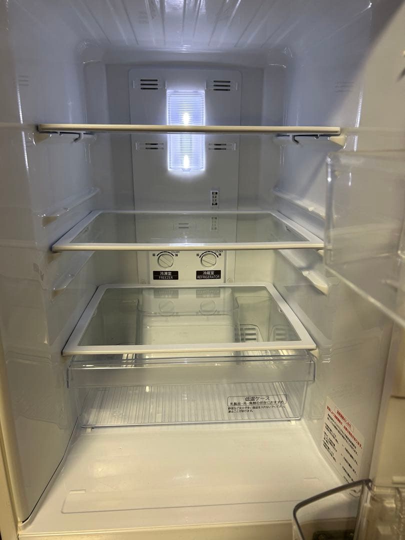 送料込!146L単身用冷蔵庫 三菱2018年製MR-P15EC